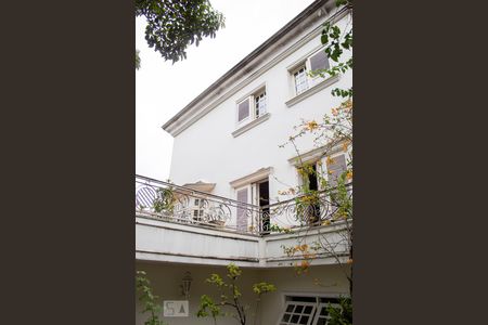 Casa para alugar com 500m², 4 quartos e 3 vagas Casa para alugar com 500m², 4 quartos e 3 vagasÁrea Externa