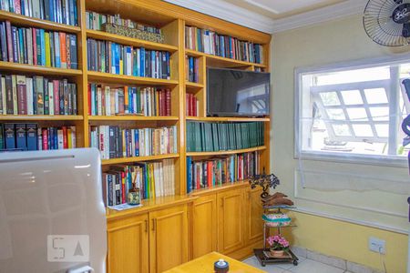 Casa para alugar com 500m², 4 quartos e 3 vagas Casa para alugar com 500m², 4 quartos e 3 vagasEscritório