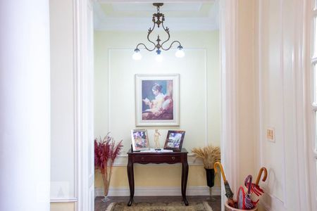 Casa para alugar com 500m², 4 quartos e 3 vagas Casa para alugar com 500m², 4 quartos e 3 vagasSala