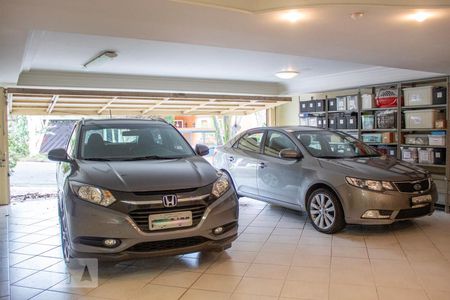 Casa para alugar com 500m², 4 quartos e 3 vagas Casa para alugar com 500m², 4 quartos e 3 vagasGaragem