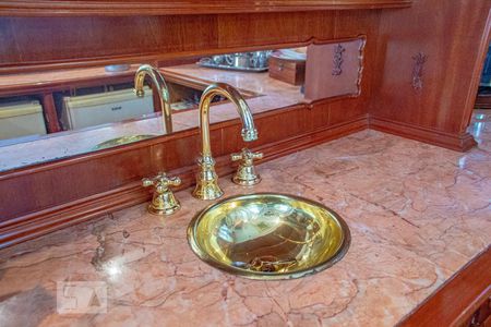 Casa para alugar com 500m², 4 quartos e 3 vagas Casa para alugar com 500m², 4 quartos e 3 vagasBar