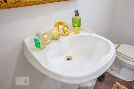 Casa para alugar com 500m², 4 quartos e 3 vagas Casa para alugar com 500m², 4 quartos e 3 vagasLavabo