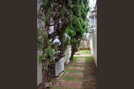 Casa para alugar com 500m², 4 quartos e 3 vagas Casa para alugar com 500m², 4 quartos e 3 vagasÁrea Externa