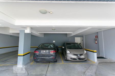 Garagem de apartamento à venda com 2 quartos, 50m² em Floramar, Belo Horizonte