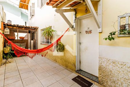 Casa à venda com 120m², 3 quartos e 2 vagas Casa à venda com 120m², 3 quartos e 2 vagasGaragem