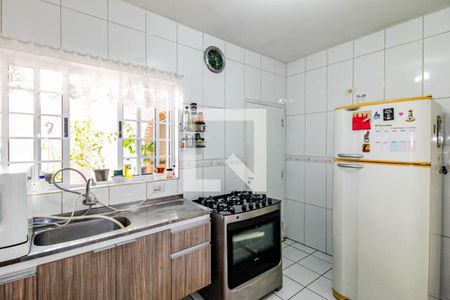 Casa à venda com 120m², 3 quartos e 2 vagas Casa à venda com 120m², 3 quartos e 2 vagasCozinha