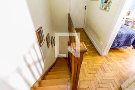 Casa à venda com 120m², 3 quartos e 2 vagas Casa à venda com 120m², 3 quartos e 2 vagasHall Quartos