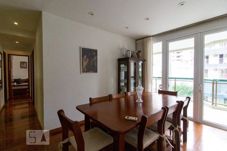 Sala de apartamento para alugar com 4 quartos, 110m² em Flamengo, Rio de Janeiro