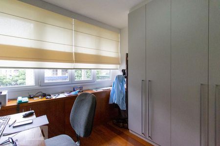 Apartamento para alugar com 110m², 4 quartos e 2 vagasQuarto 2