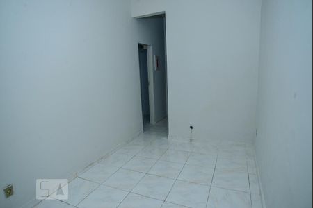 Salade Apartamento com 1 quarto, 35m² Botafogo
