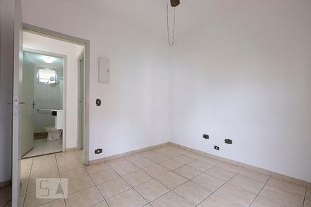 Quarto 1 de apartamento para alugar com 2 quartos, 64m² em Pinheiros, São Paulo
