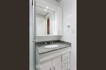 Apartamento para alugar com 79m², 3 quartos e 2 vagasBanheiro da Suíte