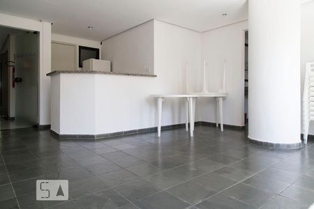 Apartamento para alugar com 36m², 1 quarto e 1 vagaSalão de Festas