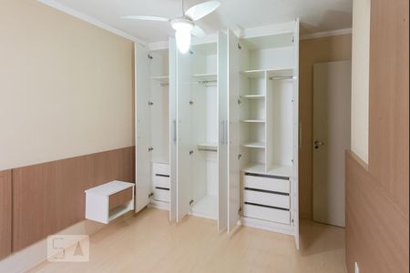 Quarto 1 - Armários de apartamento à venda com 2 quartos, 47m² em Jardim Márcia, Campinas