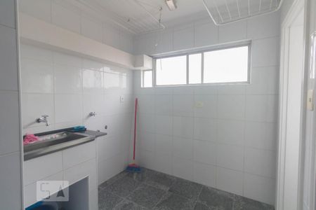 Apartamento para alugar com 90m², 3 quartos e 1 vagaÁrea de Serviço
