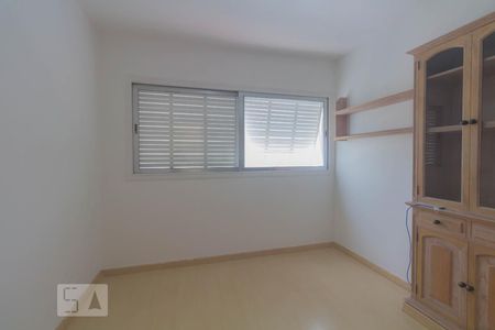 Quarto 1 de apartamento para alugar com 3 quartos, 90m² em Chácara Santo Antônio (zona Sul), São Paulo