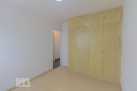 Apartamento para alugar com 90m², 3 quartos e 1 vagaQuarto 2