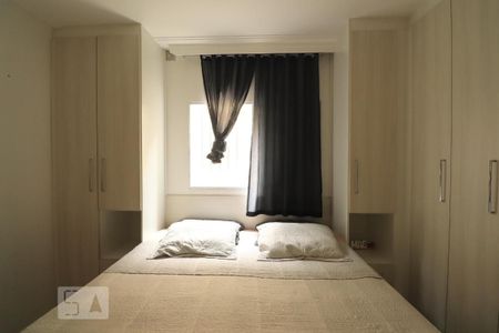 Suíte de casa à venda com 2 quartos, 136m² em Parque Erasmo Assunção, Santo André