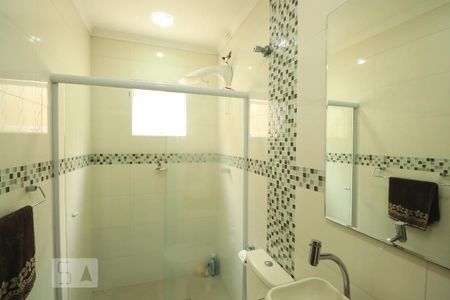 Casa à venda com 136m², 2 quartos e 2 vagasBanheiro Social