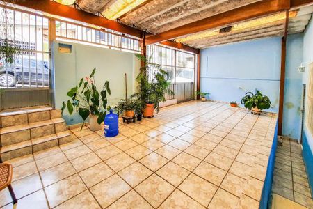 Casa à venda com 115m², 2 quartos e 2 vagasGaragem