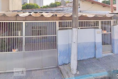 Casa à venda com 115m², 2 quartos e 2 vagasFachada 