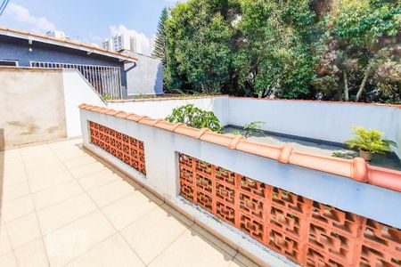 Casa à venda com 115m², 2 quartos e 2 vagasQuintal