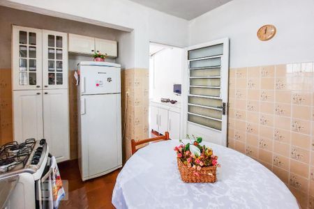 Casa à venda com 115m², 2 quartos e 2 vagasCozinha