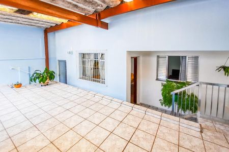 Casa à venda com 115m², 2 quartos e 2 vagasGaragem