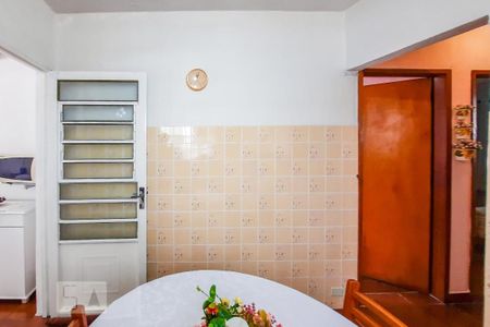 Casa à venda com 115m², 2 quartos e 2 vagasCozinha