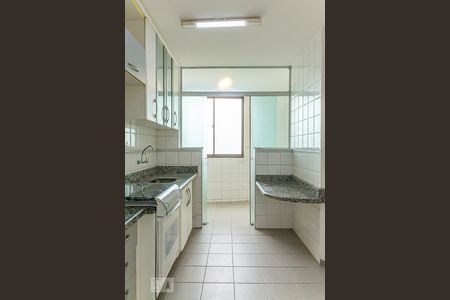Apartamento para alugar com 85m², 2 quartos e 1 vagaCozinha