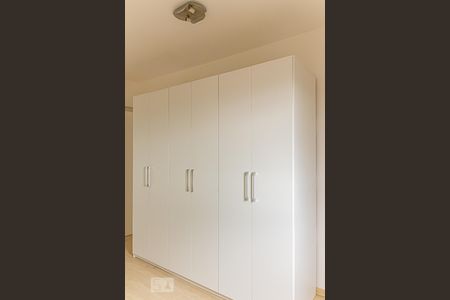 Apartamento para alugar com 85m², 2 quartos e 1 vagaQuarto 