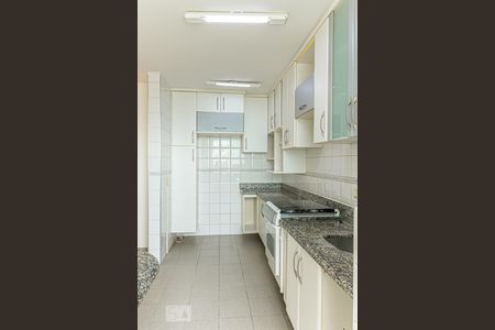 Apartamento para alugar com 85m², 2 quartos e 1 vagaCozinha