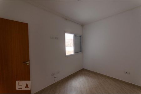 Quarto 1 de casa para alugar com 3 quartos, 130m² em Vila Costa Melo, São Paulo