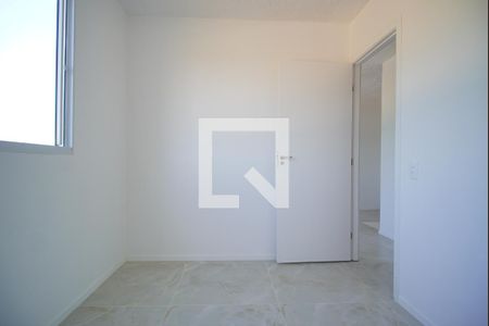 Quarto 2 de apartamento para alugar com 2 quartos, 74m² em Rubem Berta, Porto Alegre