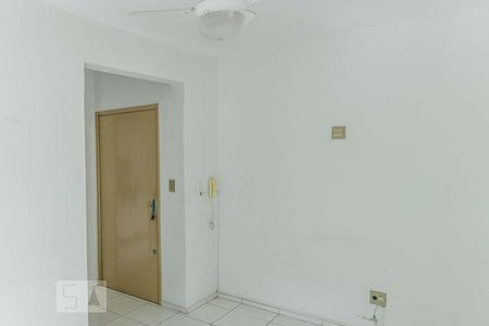 Sala de apartamento para alugar com 1 quarto, 55m² em Cristal, Porto Alegre