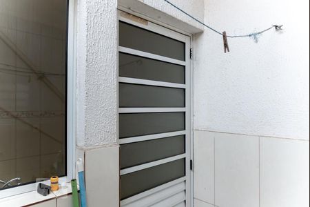 Casa de condomínio à venda com 72m², 2 quartos e 1 vagaÁrea de Serviço