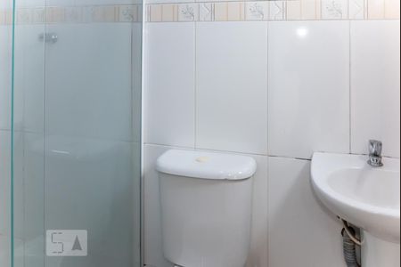 Casa de condomínio à venda com 72m², 2 quartos e 1 vagaBanheiro