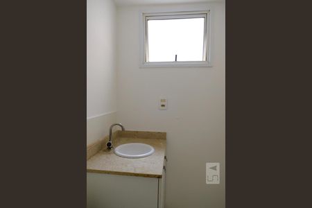 Apartamento à venda com 70m², 3 quartos e 1 vagaBanheiro da suíte