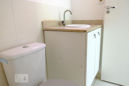Apartamento à venda com 70m², 3 quartos e 1 vagaBanheiro da suíte