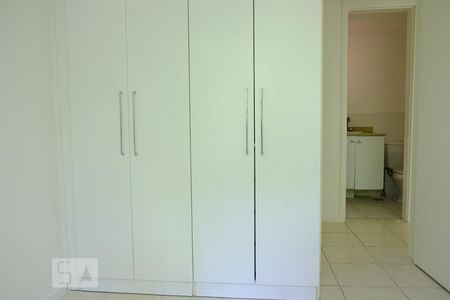 Apartamento à venda com 70m², 3 quartos e 1 vagaQuarto 2
