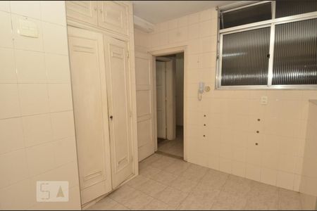 Apartamento à venda com 215m², 3 quartos e 1 vagaCozinha