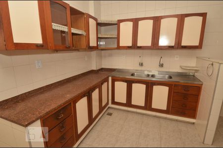 Apartamento à venda com 215m², 3 quartos e 1 vagaCozinha