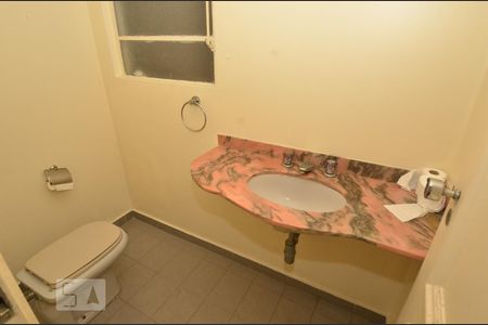 Apartamento à venda com 215m², 3 quartos e 1 vagaLavabo