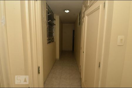 Apartamento à venda com 215m², 3 quartos e 1 vagaCorredor