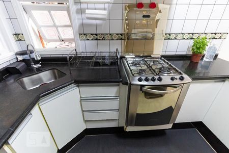 Casa à venda com 250m², 5 quartos e 5 vagasCozinha