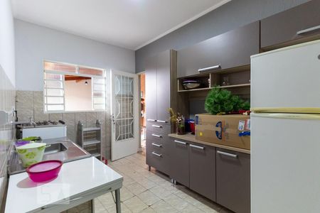 Casa à venda com 250m², 5 quartos e 5 vagasEdícula - Cozinha
