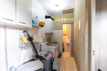 Casa à venda com 250m², 5 quartos e 5 vagasÁrea de Serviço