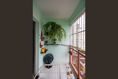Sacada de apartamento para alugar com 3 quartos, 77m² em Setor Bela Vista, Goiânia
