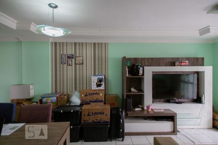 Sala de apartamento para alugar com 3 quartos, 77m² em Setor Bela Vista, Goiânia