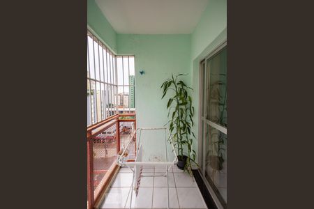 Sacada de apartamento para alugar com 3 quartos, 77m² em Setor Bela Vista, Goiânia